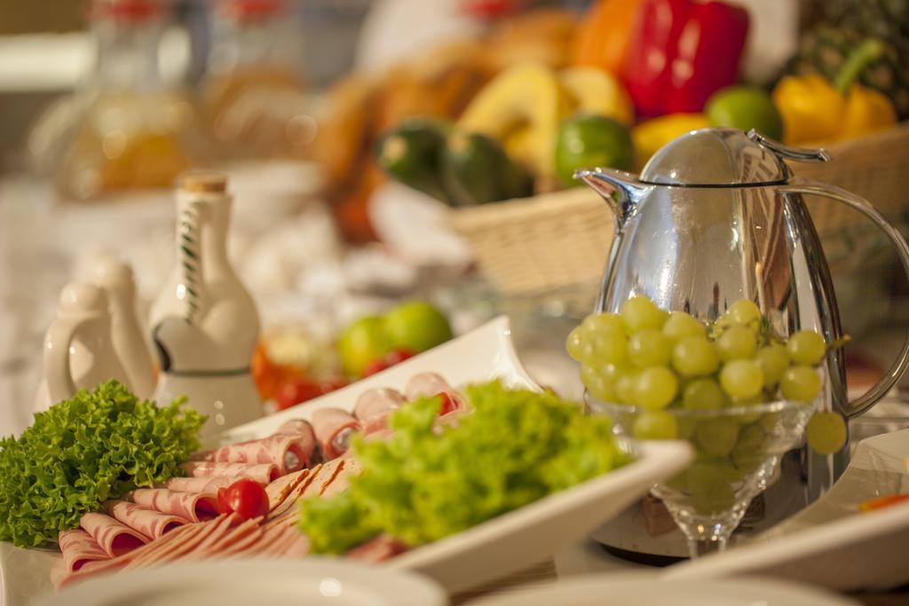 בראונוויילר Hotel Schugt מראה חיצוני תמונה